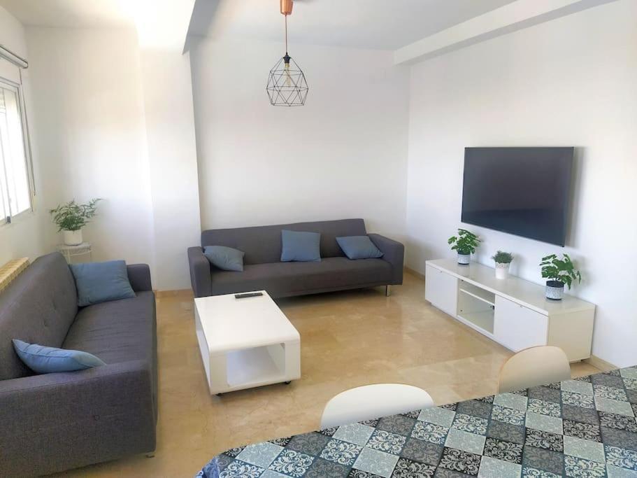 Luminosa Y Confortable Casa Con Vistas Y Piscina Holiday home